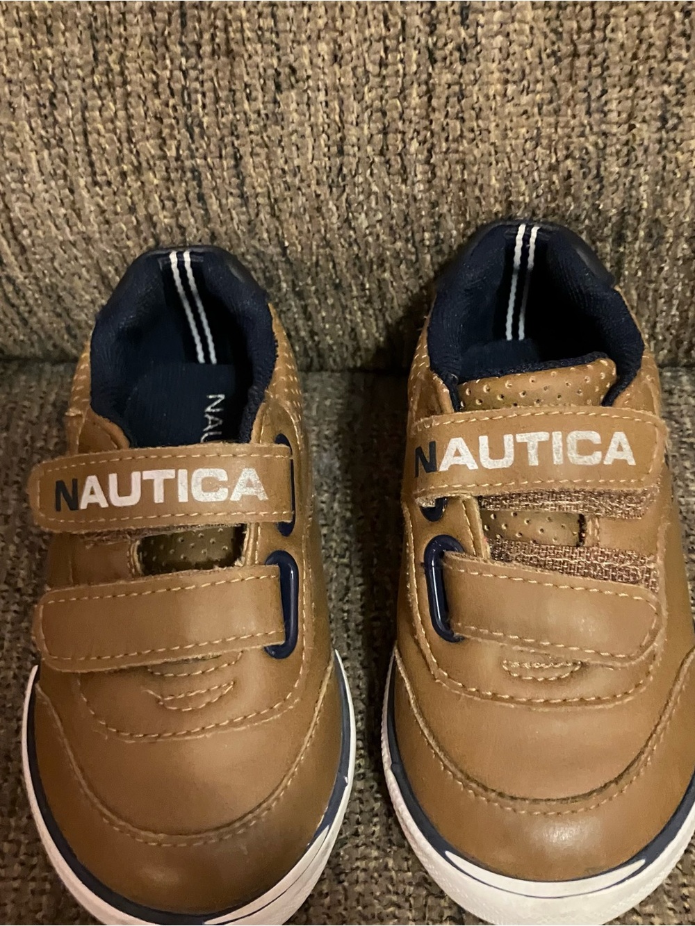Nautica Kids Youth Toddler Shoes Size 5 Chestnut Brown Hook and Loop Straps